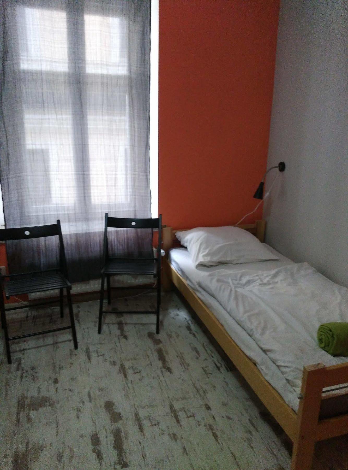 Frolic Goats Hostel พอซนาน ภายนอก รูปภาพ